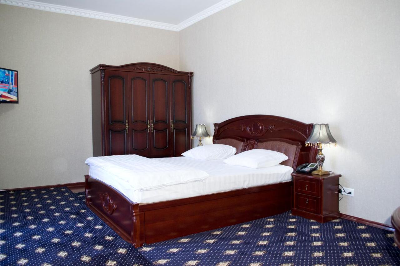Bokhtariyon Hotel Qurghonteppa Exteriér fotografie